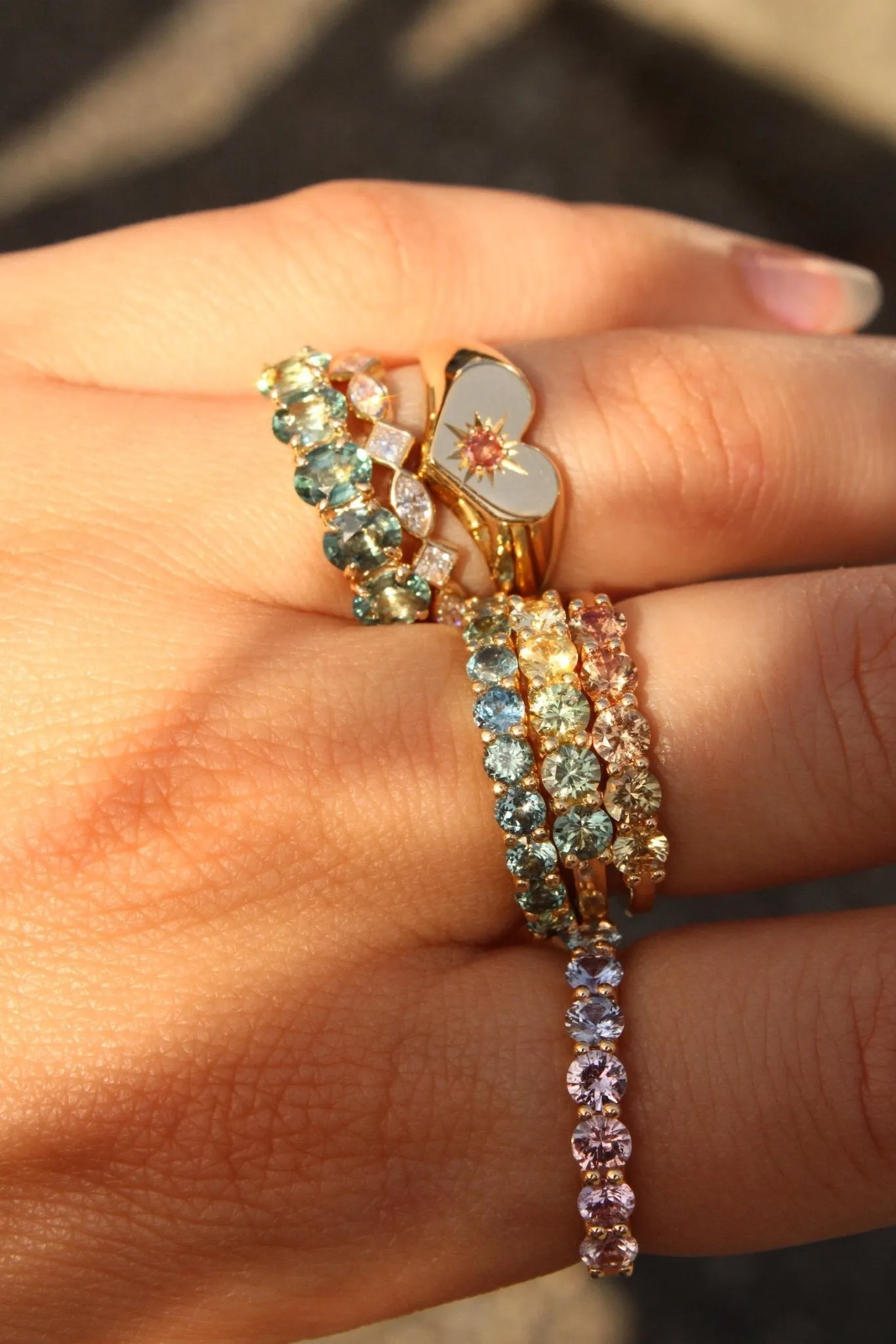 14k Vintage Starburst Heart Signet