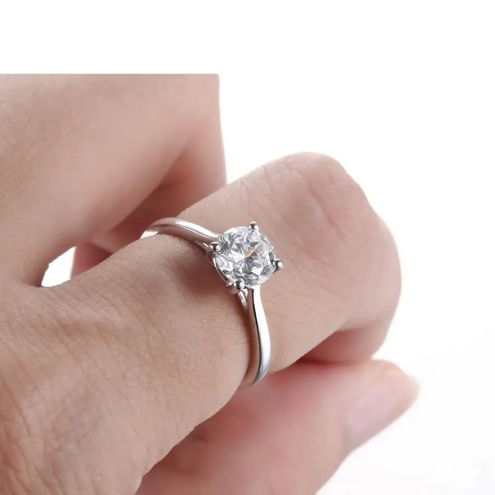 14k White Gold Solitaire Moissanite Ring 1ct