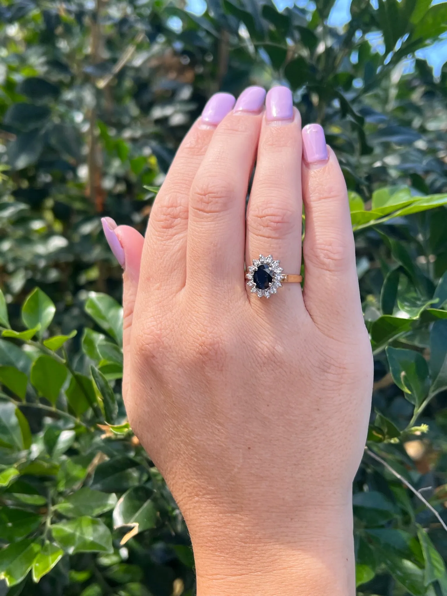 18ct Yellow & White Gold Sapphire & Diamond Cluster Ring