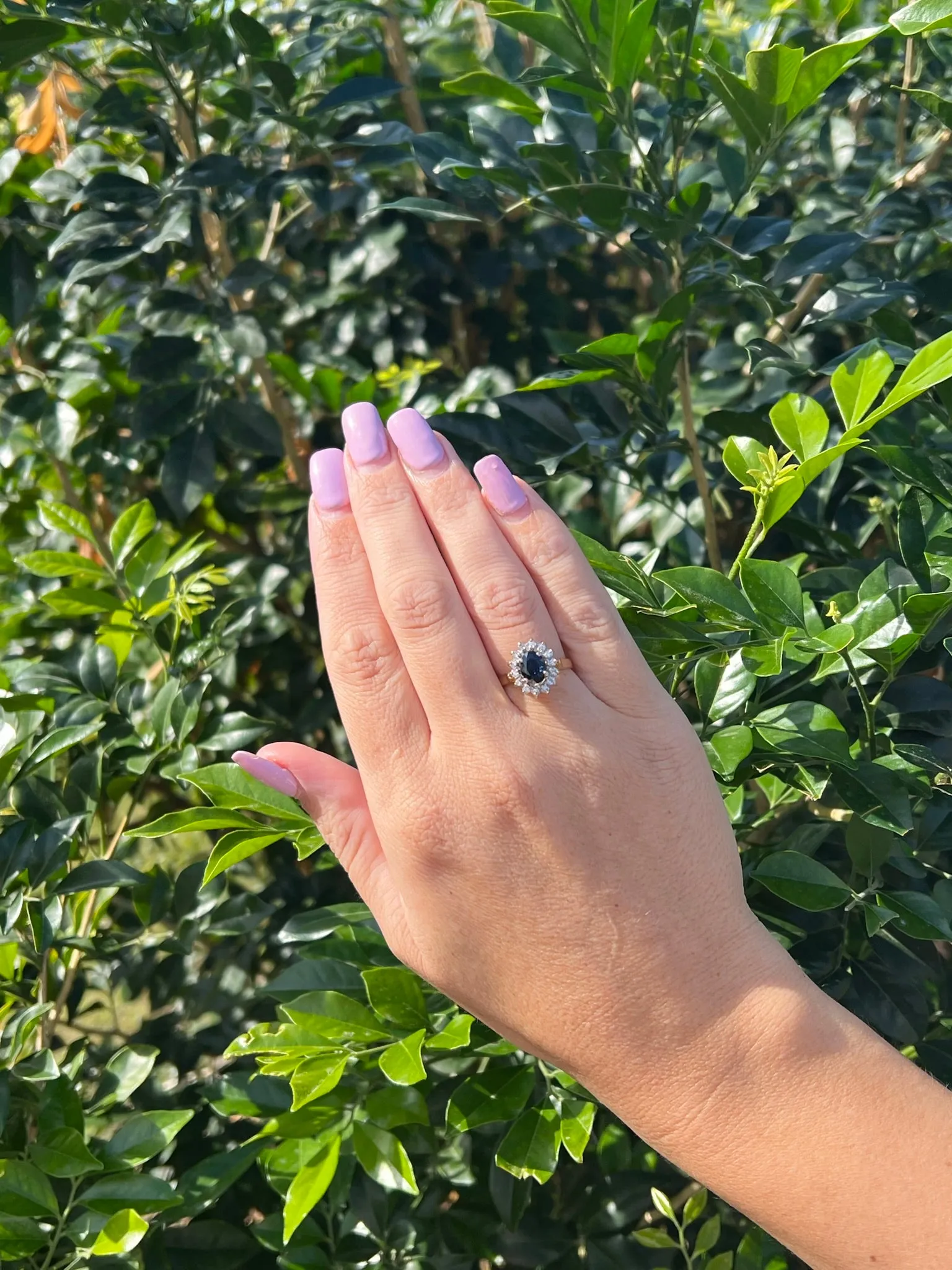 18ct Yellow & White Gold Sapphire & Diamond Cluster Ring