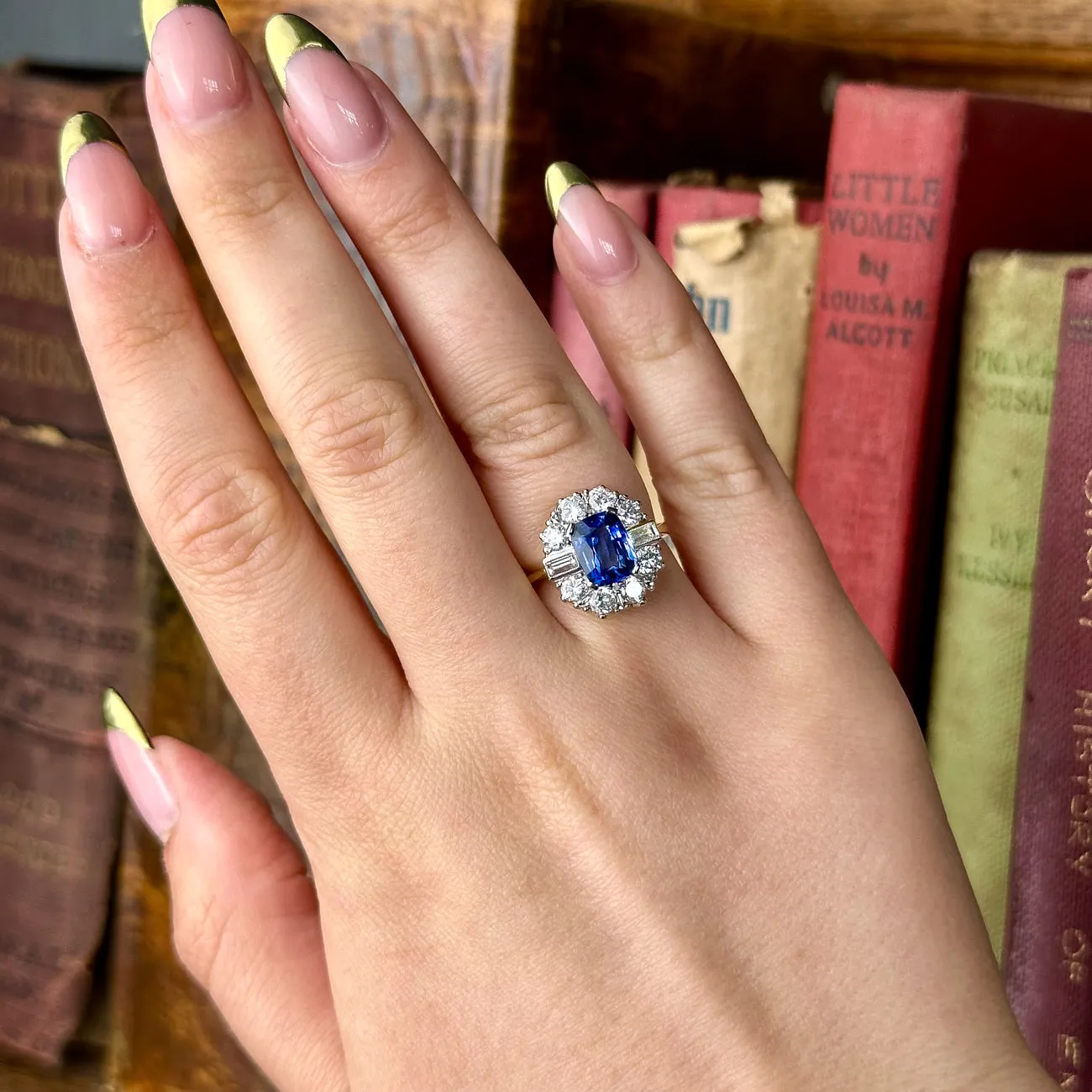 Art Deco Style Sapphire Diamond Cluster Ring 2ct Blue Sapphire