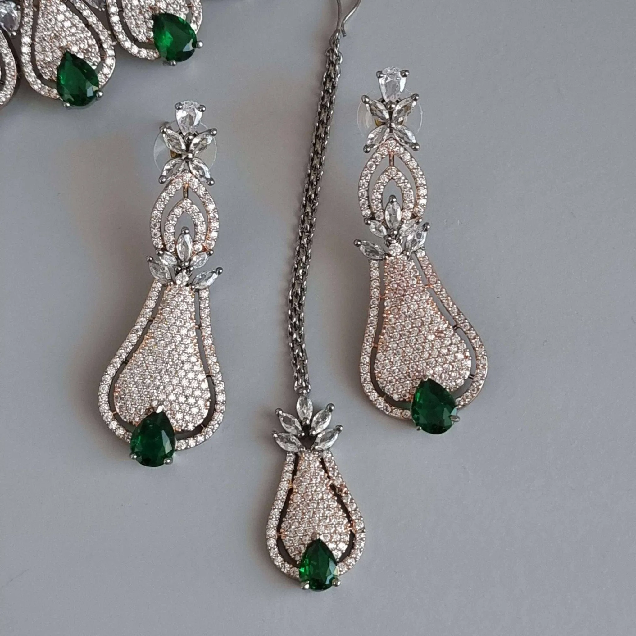Beautiful Malaika Choker Necklace Set