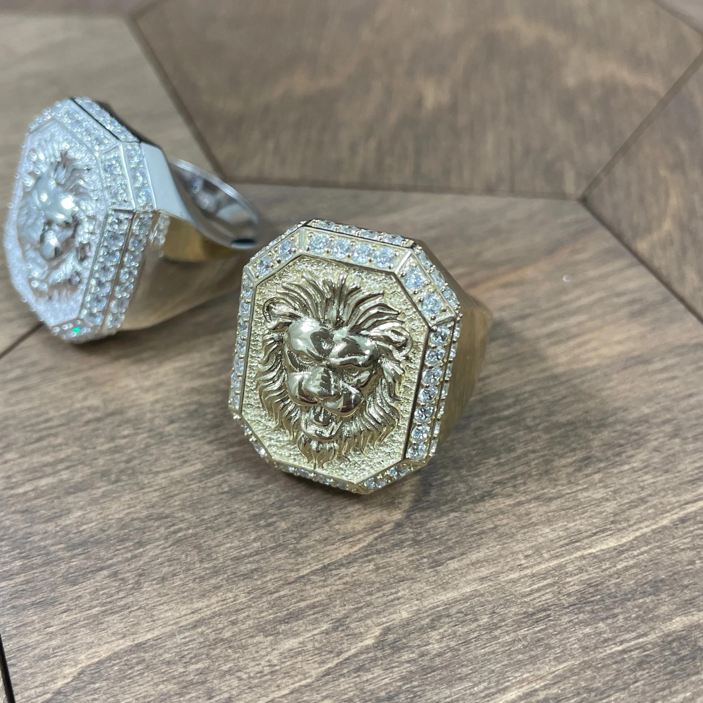 Diamond Bezel Lion Ring