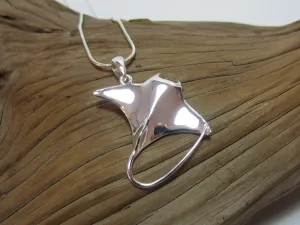 manta ray pendant