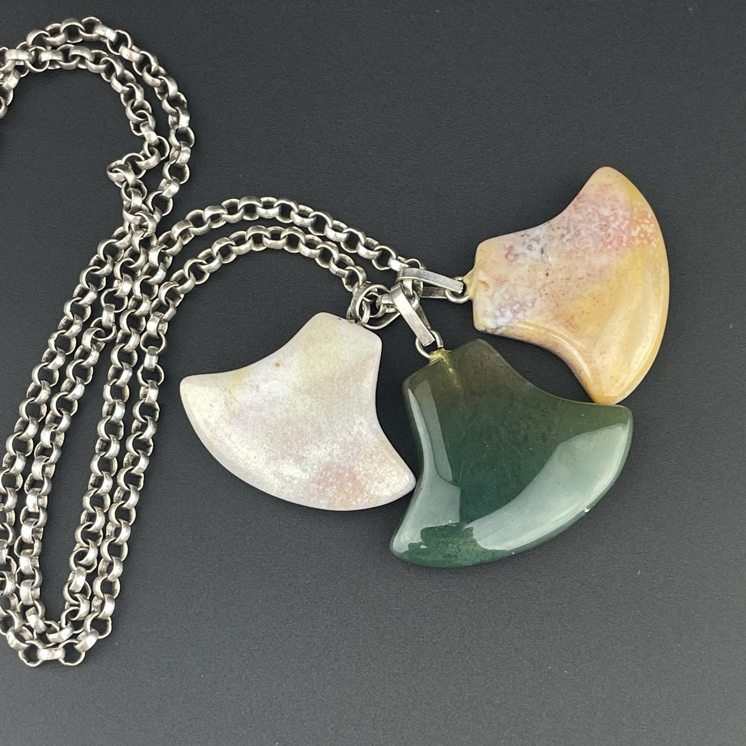 Vintage Three Stone Scottish Agate Silver Necklace