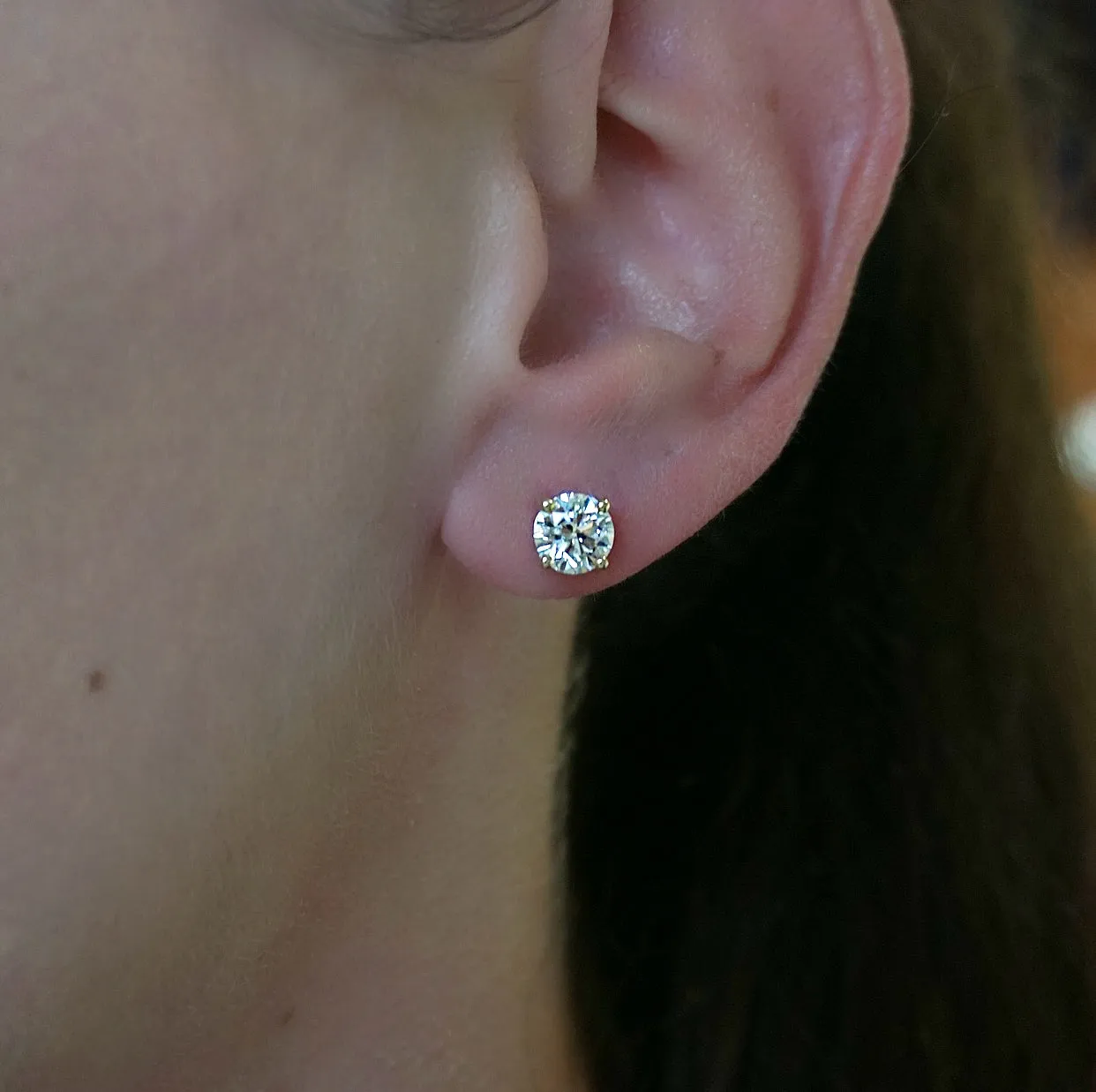 Yellow Gold Diamond Stud Earrings Collection
