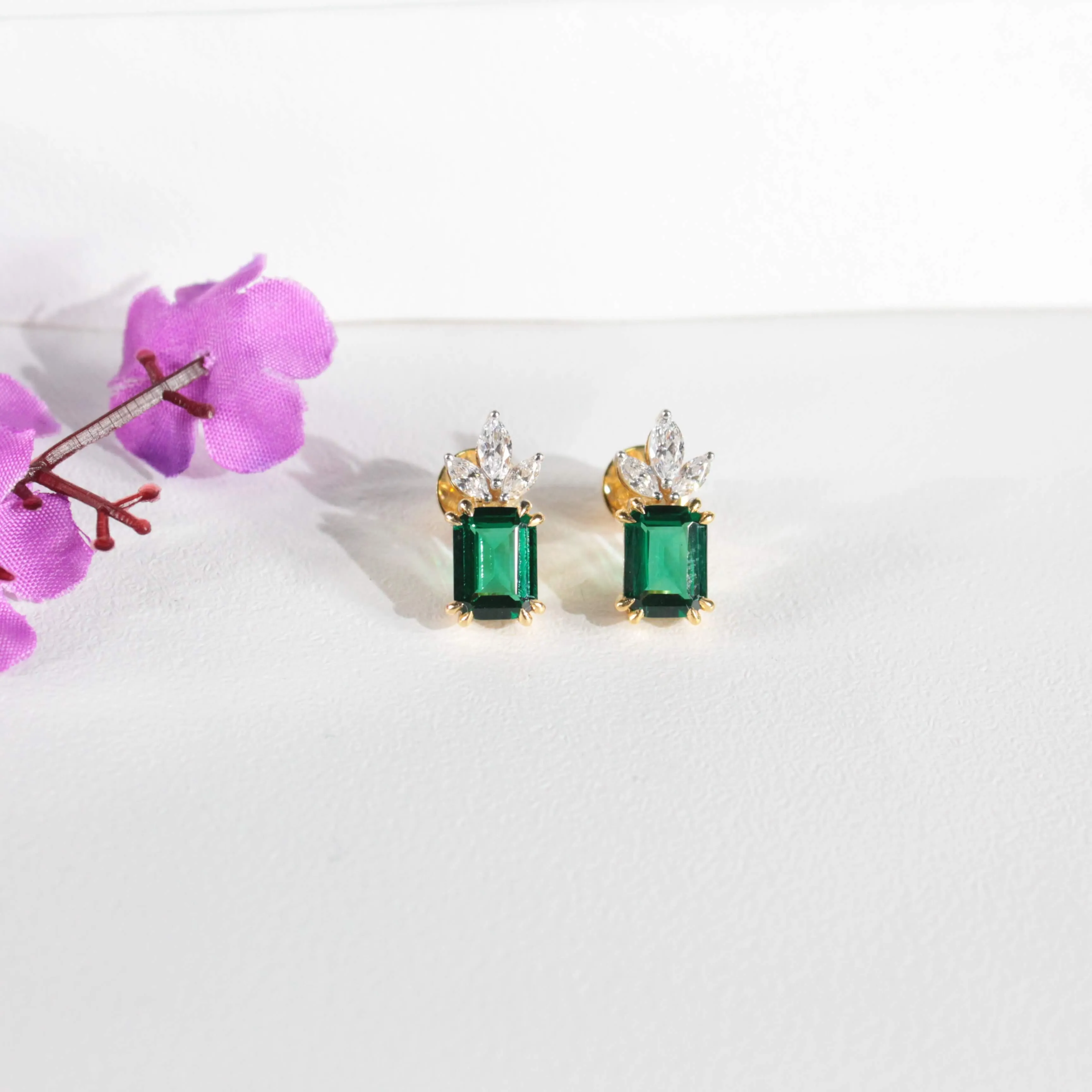 Zoha Silver Stud Earrings | 22KT Gold Vermeil